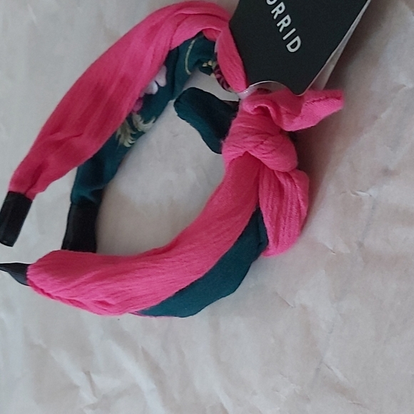 🌻2 for $25🌻- Set of 2 headbands - Picture 3 of 5